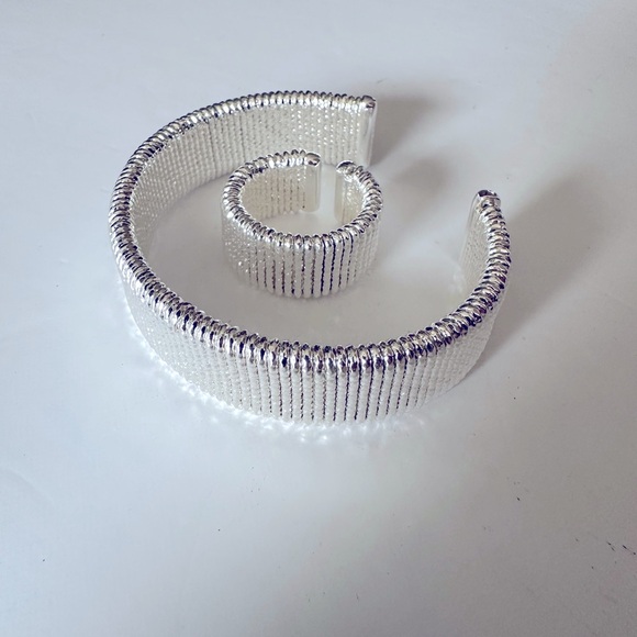 NWOT Unoaerre Sterling Silver Cuff Bracelet and Ring . - Picture 4 of 10